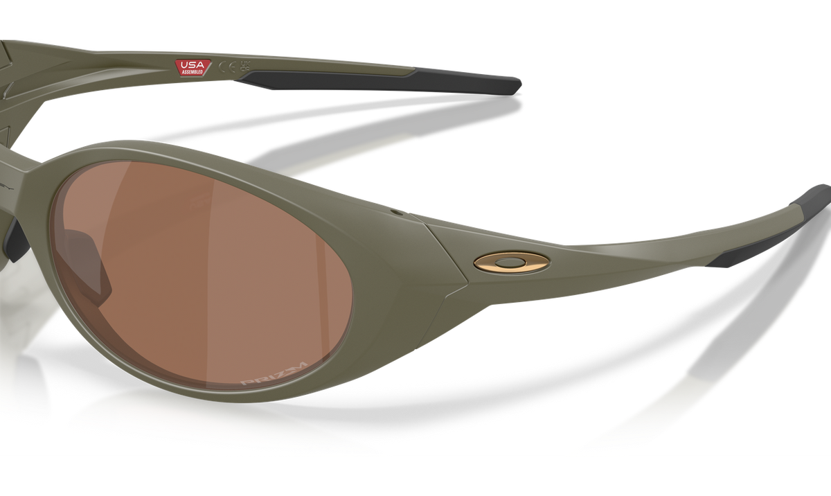 Oakley OO9438-44 Eyejacket redux